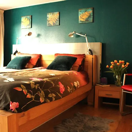 Houseboat Orpheus 4* Amsterdam