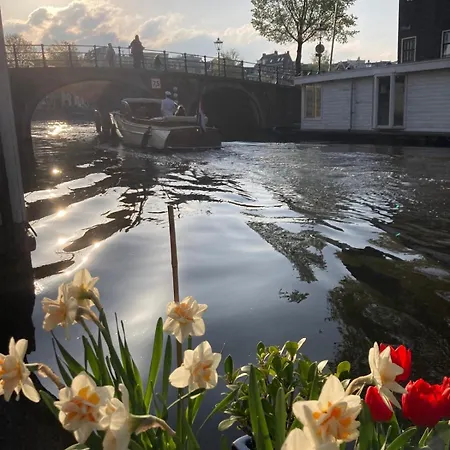 Bed & Breakfast Houseboat Orpheus